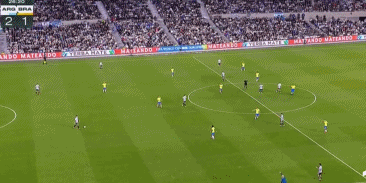 关于埃瓦尔客场斩获胜利，继续保持不败纪录的信息