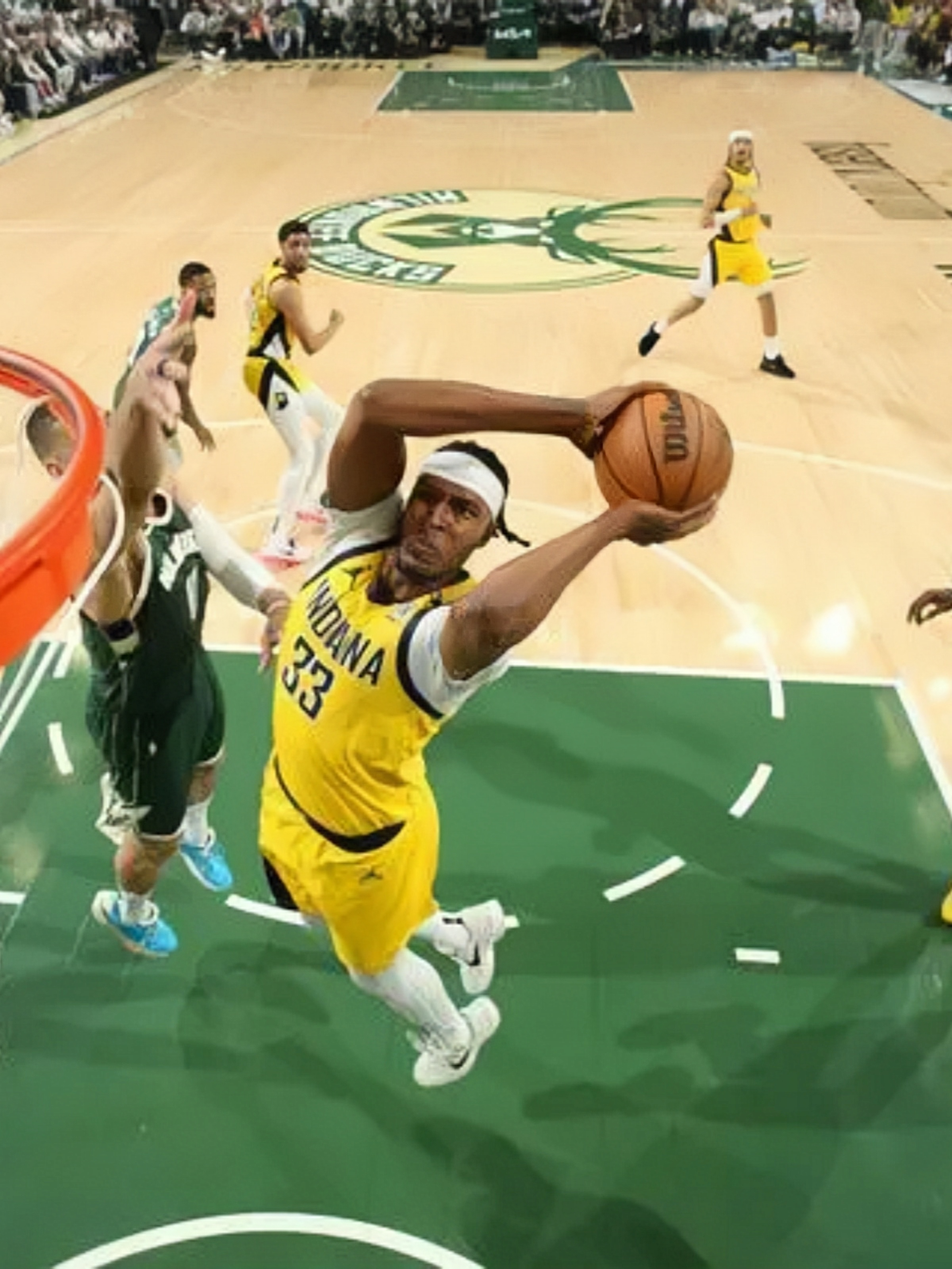 世俱杯直播-NBA季后赛：步行者队击败猛龙晋级