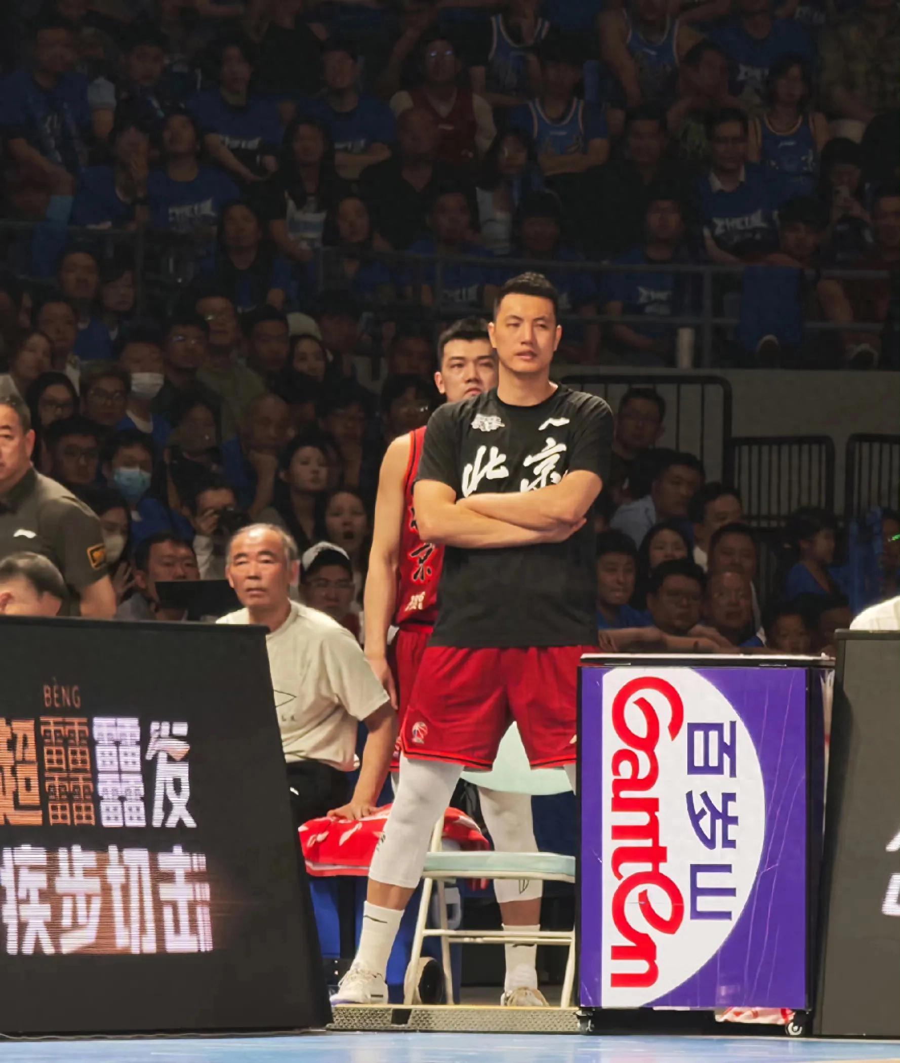 翟晓川登场，CBA联赛掀起热潮