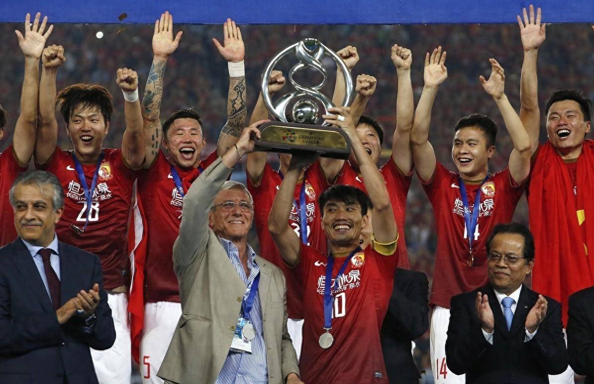 关于上港战平浦项五大连胜终结，亚冠小组赛告一段落的信息