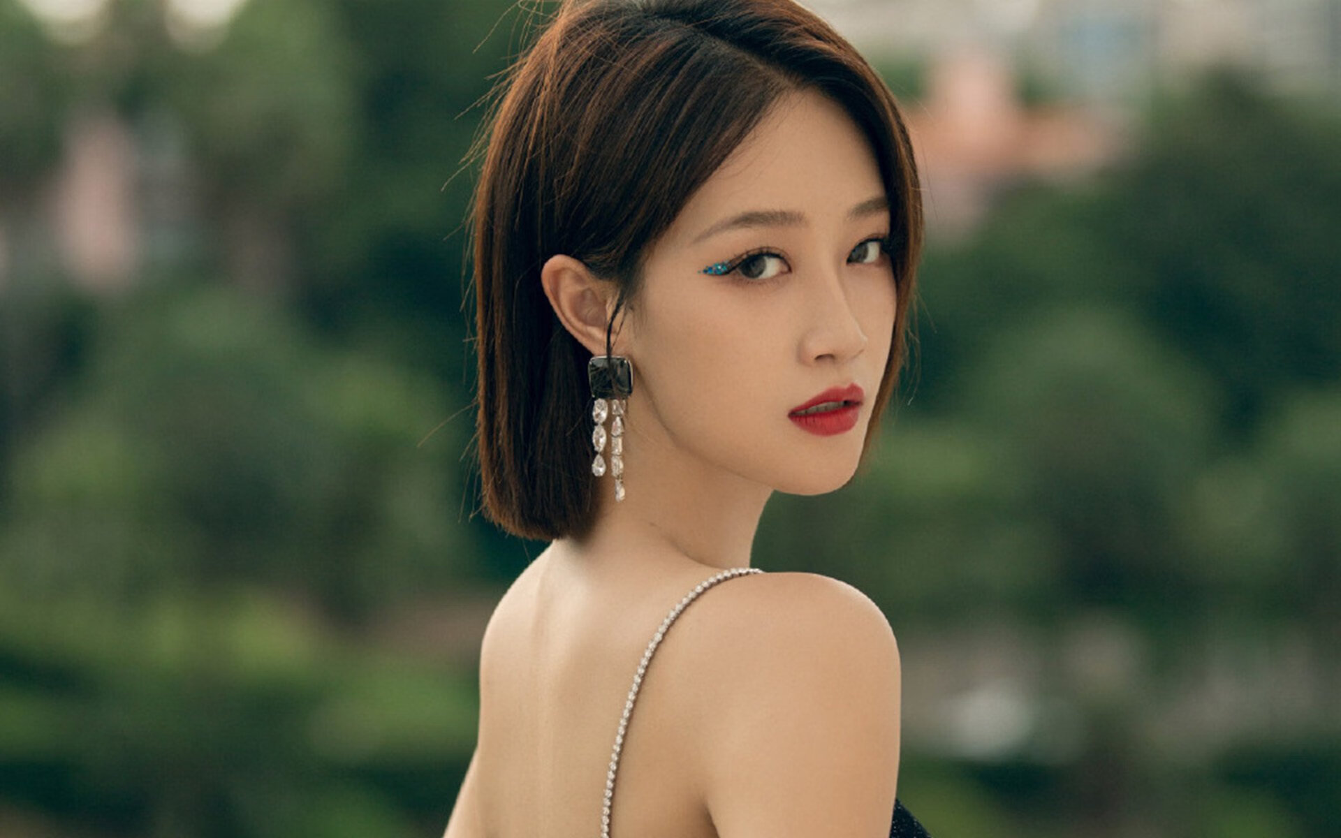 上海铁骑踏碎奇才防线，杰伦格林单节19分导演惊天逆转