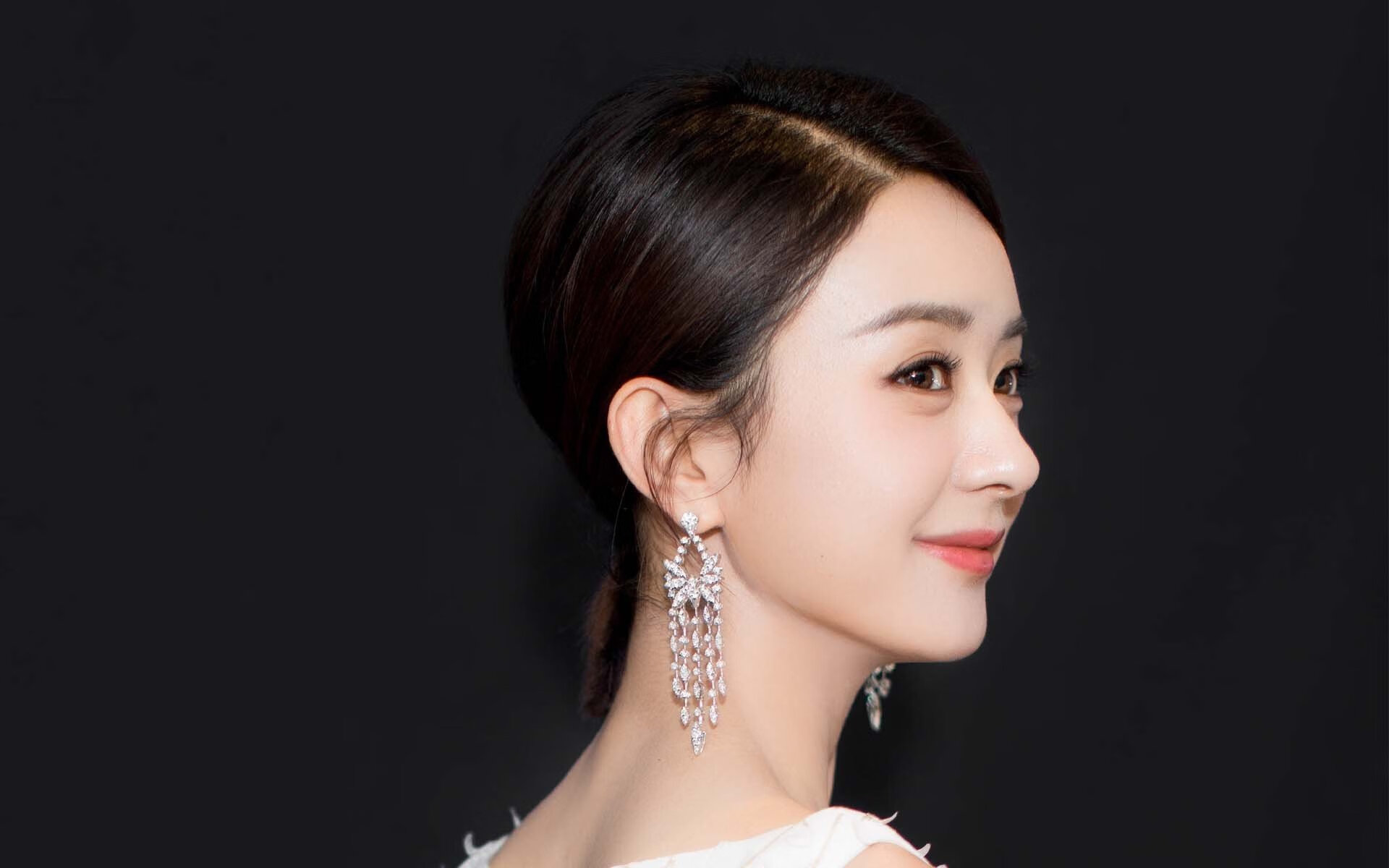 世俱杯改制-奥亚尔萨瓦尔，美加墨寒夜中，那位为大场面而生的孤勇者