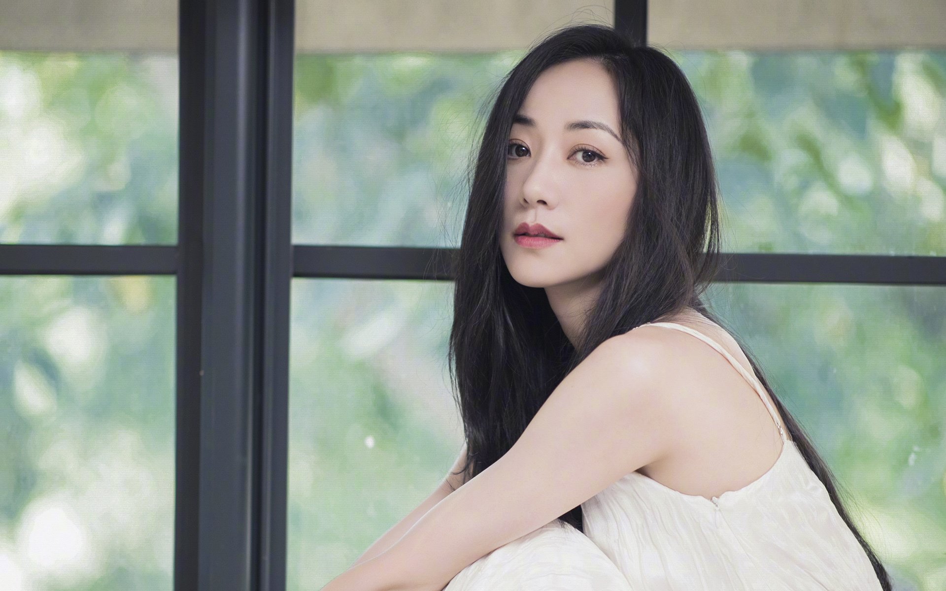 聚光灯只为他停留，奥运周期关键战之夜，克莱存在感拉满