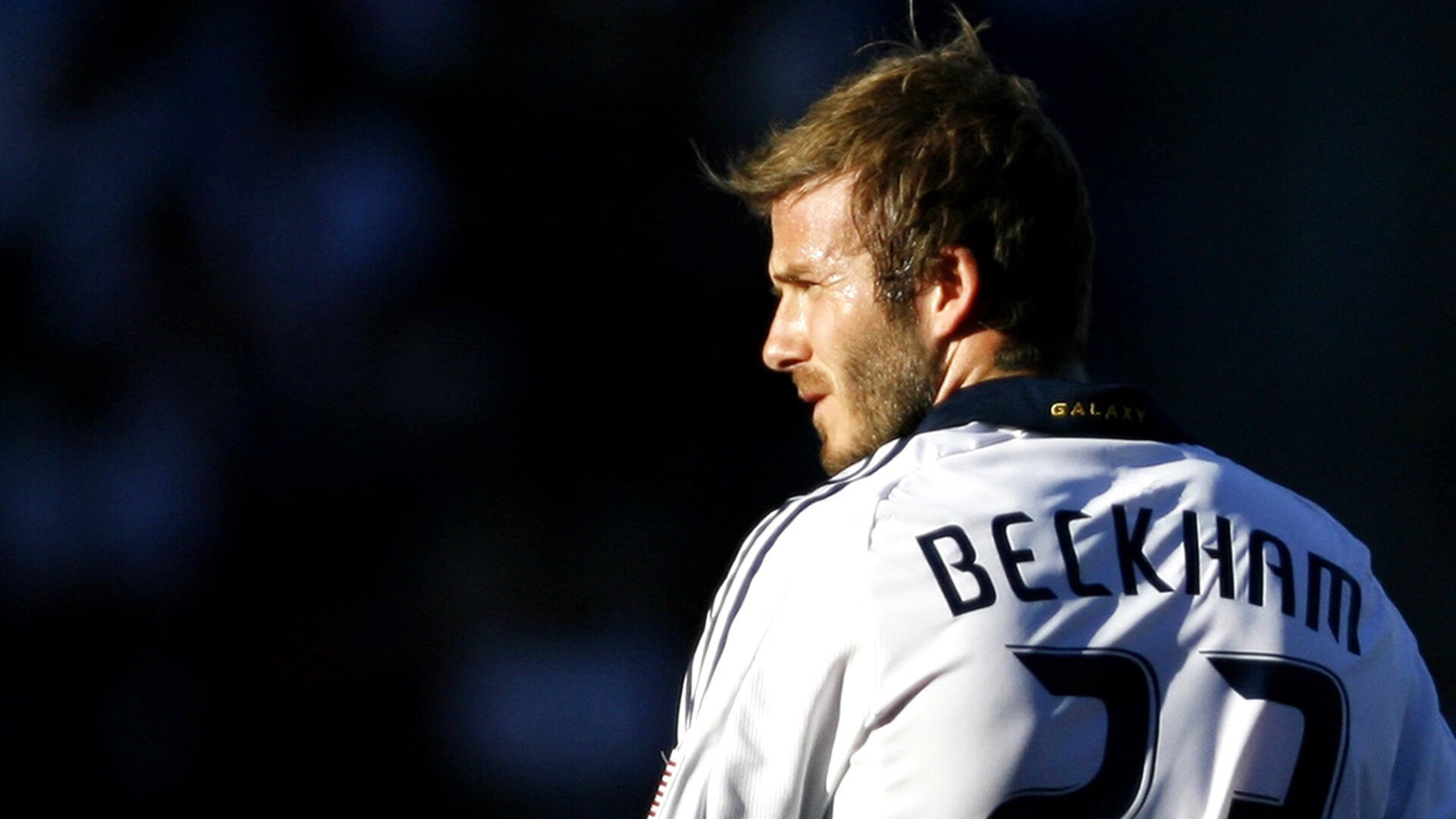 跨界传奇，弗拉霍维奇在NBA总决赛之夜的统治盛宴